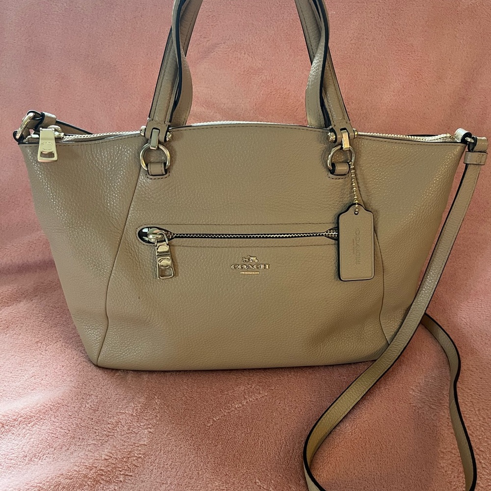 Coach Tan Leather Tote Bag - Picture 2 of 8